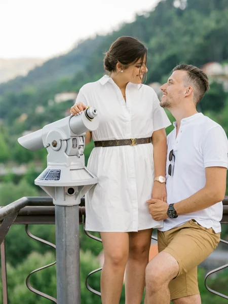 Lovely couple photoshoot in Gerês next to telescope, photo by Portuguese best wedding photographer, Miguel Rosenstok